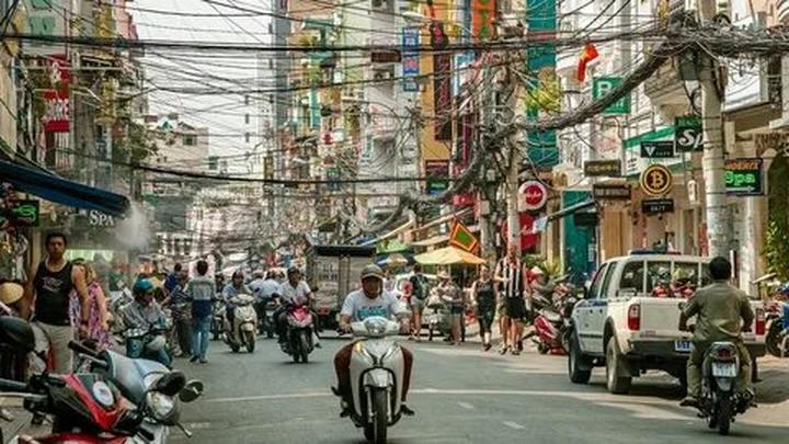 Hotspot Matrix: Biến Lộ cảnh tập luyện giúp Angela thành cơ hội marketing đột phá